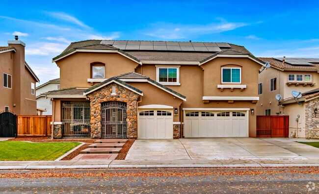 Spanish style homes dot the neighborhood in Valley Oak Stockton Ca.