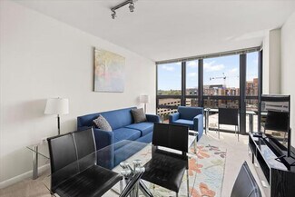 1405 S Fern St Unit ID1245221P, Arlington, VA 22202