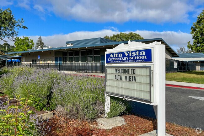 Alta Vista is one of the eight schools in the highly regarded Union School District in San Jose.