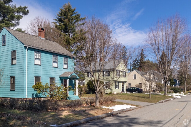 There are a variety of house styles in Nasons Corner.