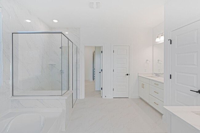 2924 Zuni Pass, Leander, TX 78641 - photo 6