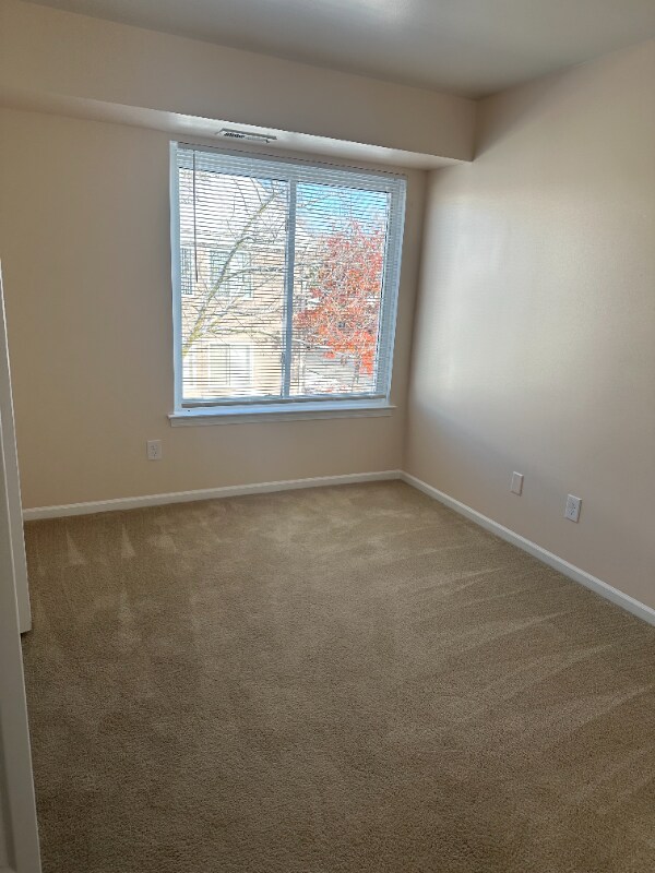 602 Sunset Ln, Saint Clair Shores, MI 48082 - photo 7