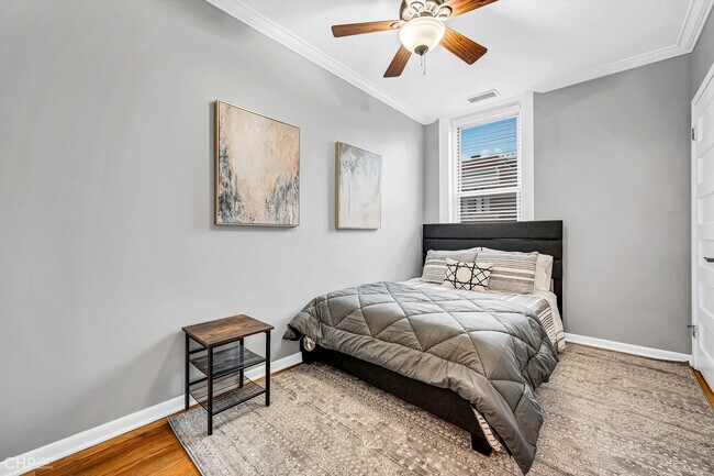 2202 N Clybourn Ave unit 3, Chicago, IL 60614 - photo 5