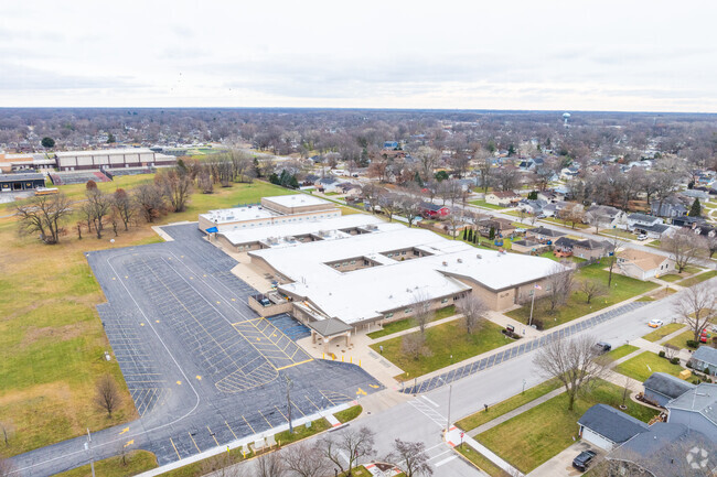 Beiriger Elementary School is located in Griffith.