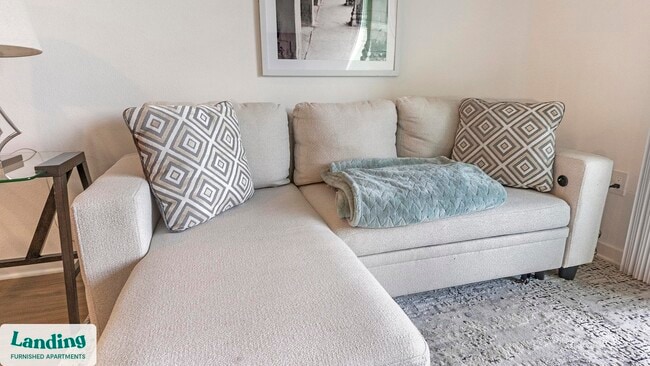 515 Corso Ln unit 907, Davenport, FL 33897 - photo 4