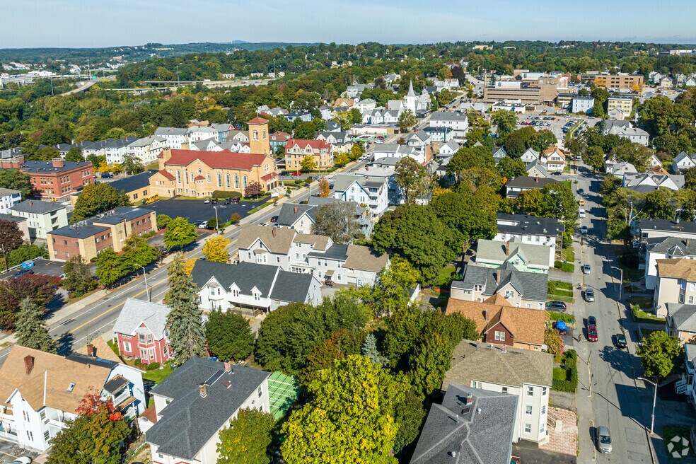 neighborhood_BrittanSquare_v02_052424