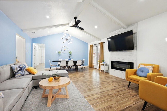 1044 Briarwood Ln unit ID1051607P, Desoto, TX 75115 - photo 4