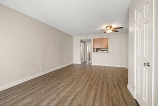 10101 Desoto Ave, Chatsworth, CA 91311