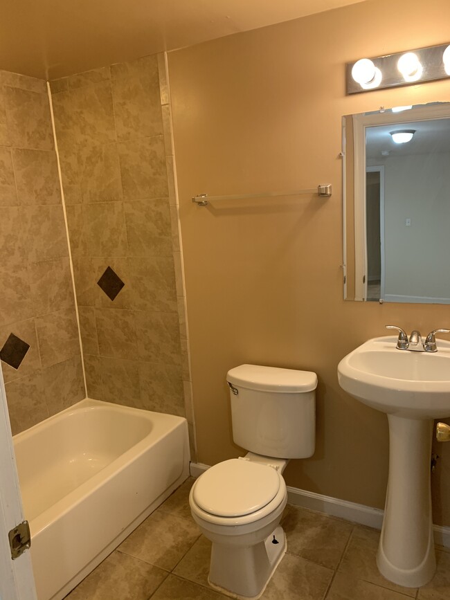 Bathroom inside bedroom #1