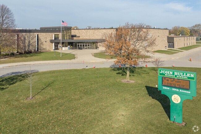 The main entrance of Bullen Middle School