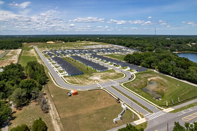 The Groves at Lake Ella, Lady Lake, FL 32159 - photo 7