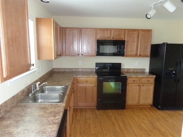 430 Dockside Ln NW, Concord, NC 28027 - photo 2