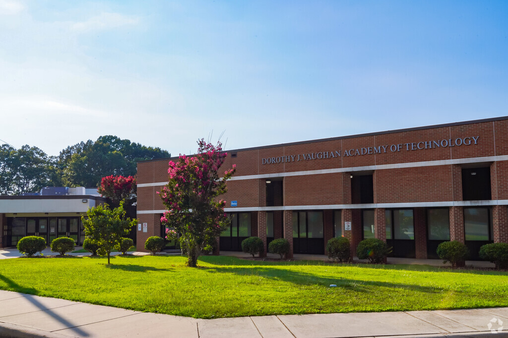 Vaughan Academy of Technology in College Downs.