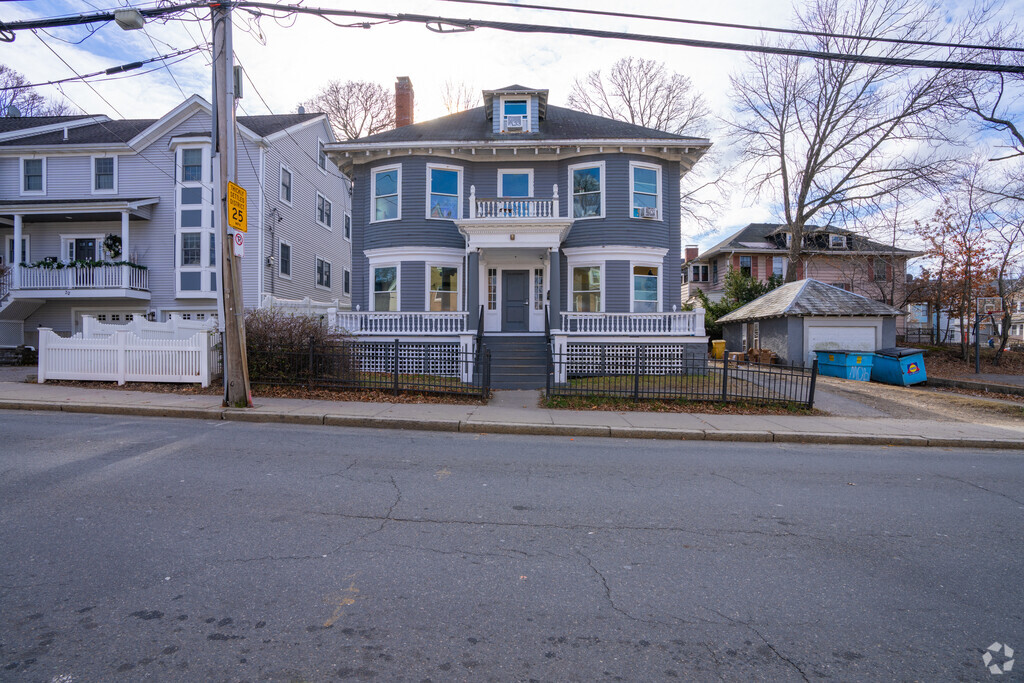 Mesivta High School is a private all-boys Jewish school in Brighton.