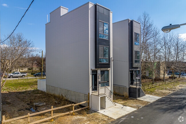 In addition to row homes, freestanding contemporary homes stand in Kingsessing.