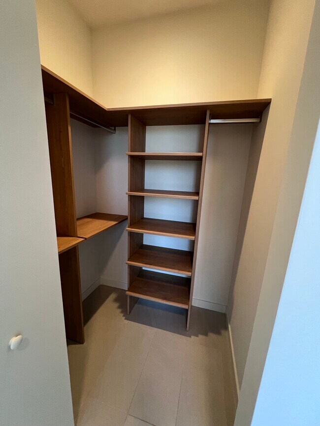 145 NW 31st St unit B2, Miami, FL 33127 - photo 5