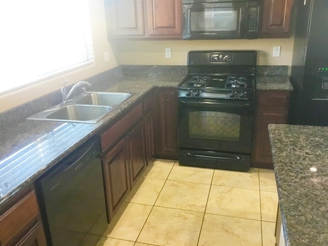 10511 Mojave Ridge Ct, Las Vegas, NV 89183 - photo 3