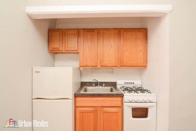 3824 N Fremont St unit A07C, Chicago, IL 60613 - photo 2