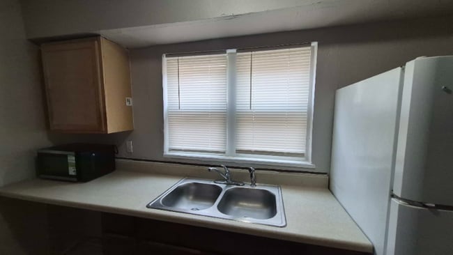 152 Santa Clara Ave unit 1, Dayton, OH 45405 - photo 6