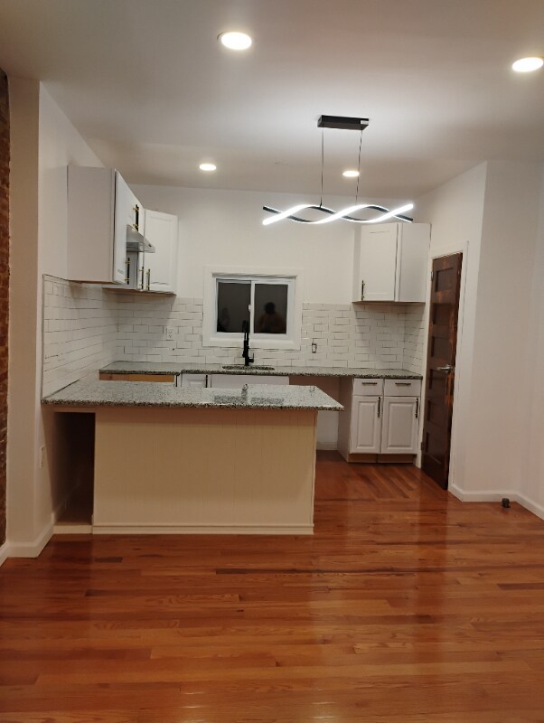 56 Lenox St unit 2nd Floor, Newark, NJ 07106 - photo 2