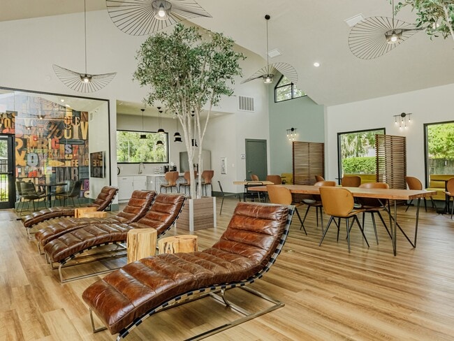 Reflections, Tampa, FL 33613 - photo 7