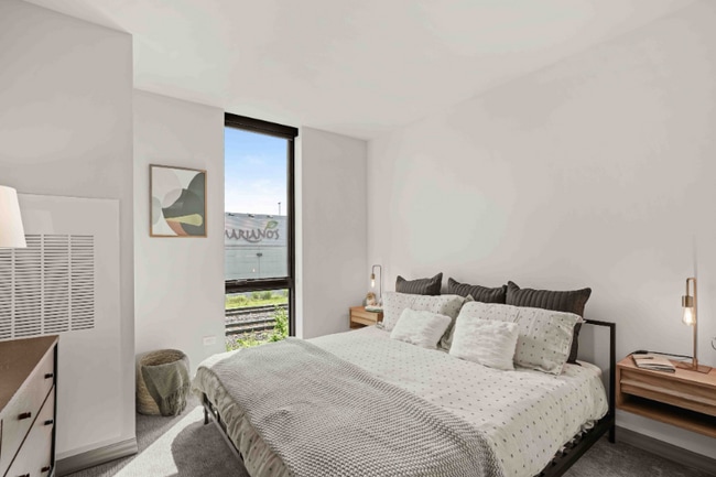 2151 N Elston Ave, Chicago, IL 60614 - photo 6