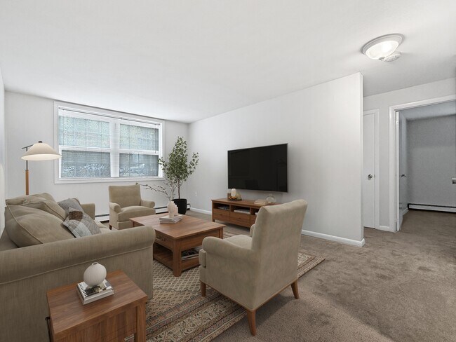 Keewaydin Pines, Laconia, NH 03246 - photo 3