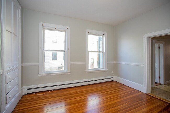 220 Prospect St unit 3, Cambridge, MA 02139 - photo 5