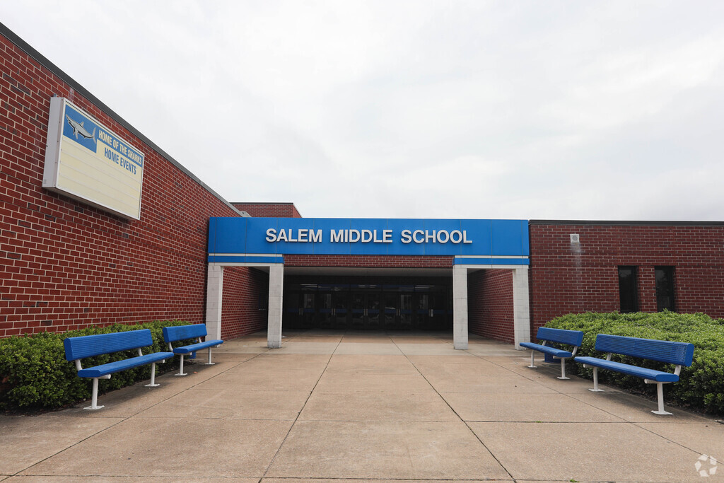 Salem Middle School is dedicated to preparing its students for college.
