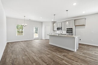 208 Crabapple Rd, McDonough, GA 30253