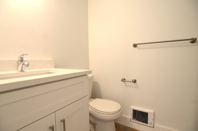 1607 Race St unit 3, Cincinnati, OH 45202 - photo 7