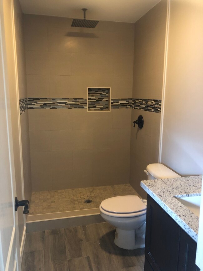 1405 Orlando St unit orlando 1, Edinburg, TX 78541 - photo 3