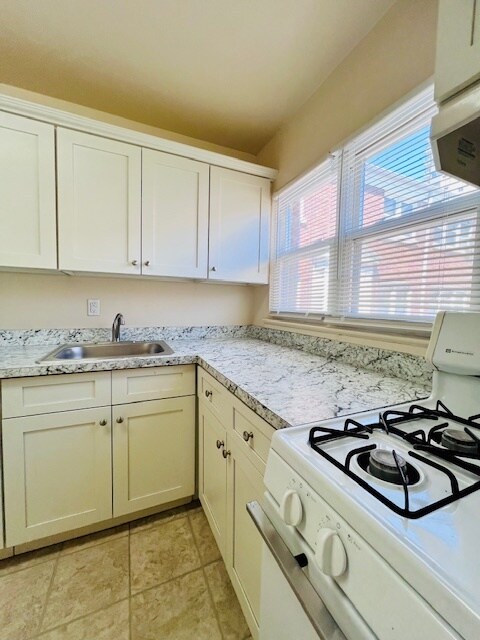 223 Prospect Ave unit C, Hackensack, NJ 07601 - photo 6