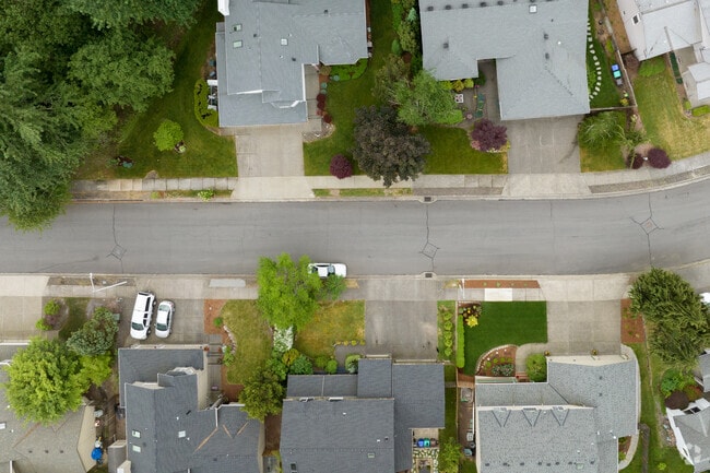 Spacious front yards and driveways are common features in Powell Valley homes.