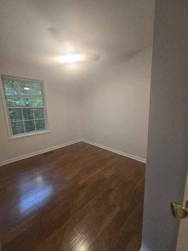 9166 Lambskin Ln, Columbia, MD 21045 - photo 6