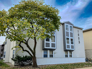 1003 W Stoughton St, Urbana, IL 61801