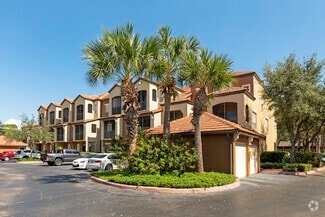 500 Trinity Ln N, Saint Petersburg, FL 33716