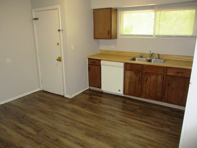 1008 Charlotte Dr, Normal, IL 61761 - photo 3