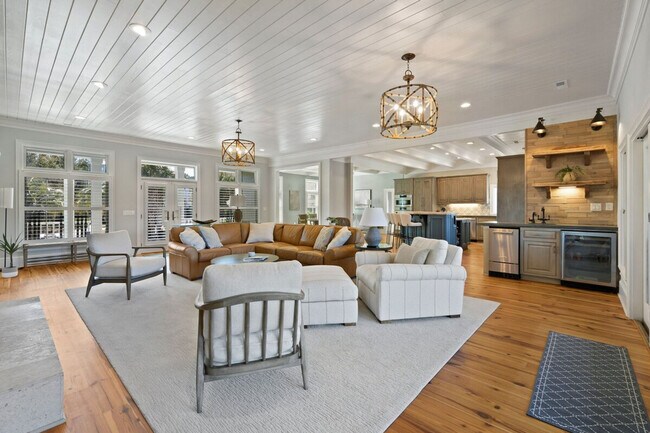 297 Ocean Green Dr unit ID1253469P, Georgetown, SC 29440 - photo 4