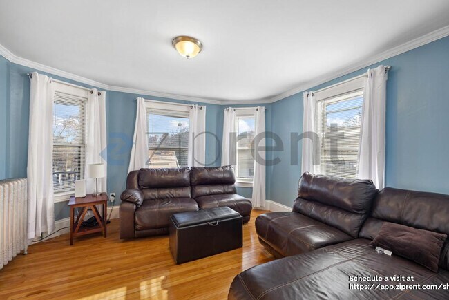 110 Aberdeen St, Lowell, MA 01850 - photo 7