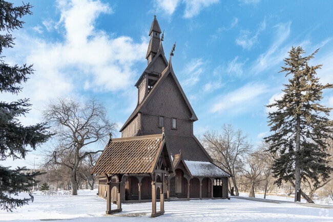 The Hjemkomst Center in Moorhead also features a Hopperstad stave church replica.