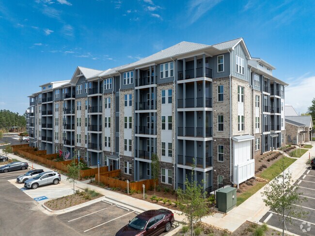 Ellis at Huntcrest, Lawrenceville, GA 30043 - photo 2