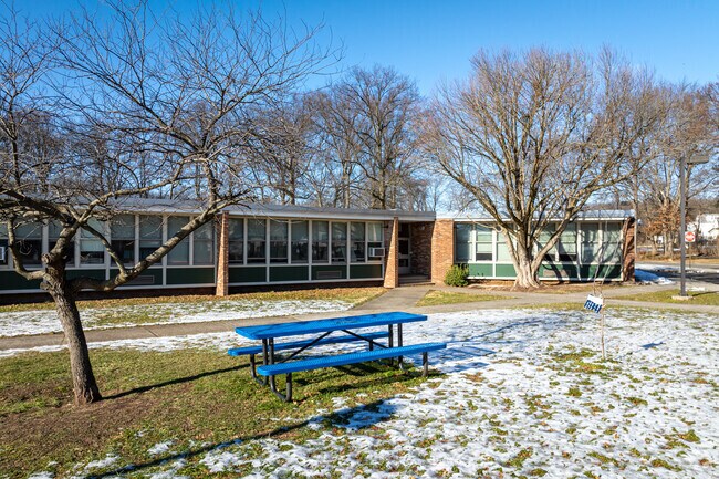 Thelma L. Sandmeier Elementary has 223 students and a student-teacher ratio of 11-1.