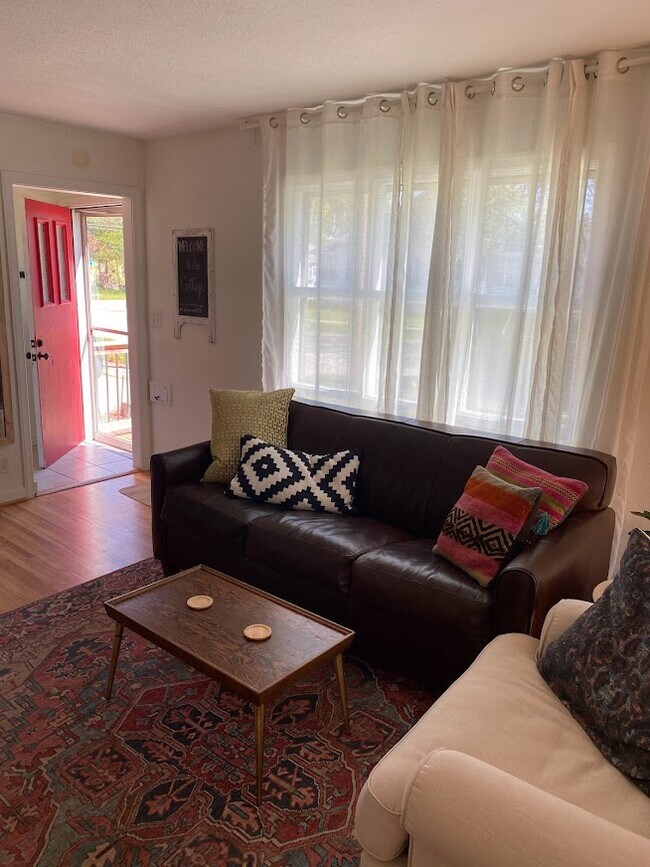 917 3rd St NE, Rochester, MN 55906 - photo 7