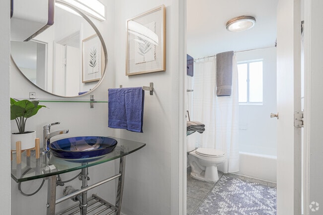 The Edge at 1815 - Student Housing, Mount Pleasant, MI 48858 - photo 3