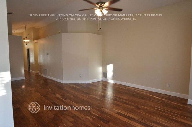 5621 Rockfield Loop, Valrico, FL 33596 - photo 3