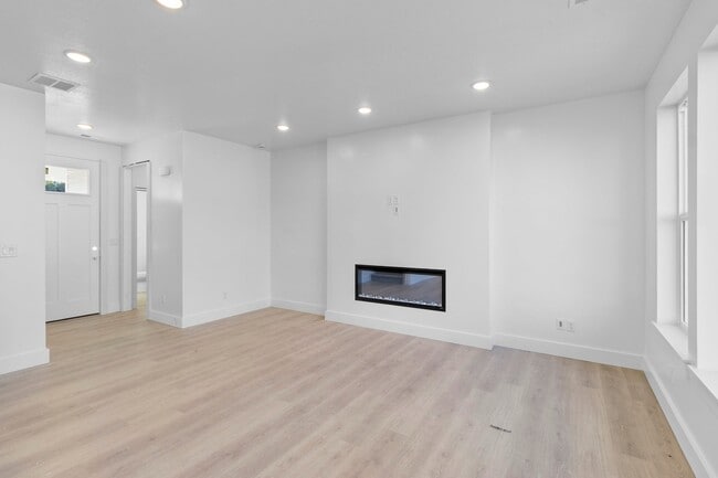 324 W 950 N, Brigham City, UT 84302 - photo 5