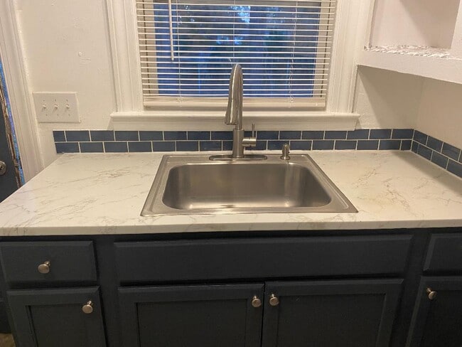 575 S 7th St unit 575, Aurora, NC 27806 - photo 7