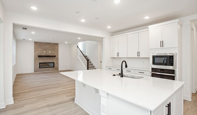 1778 Rockwell Landing, Columbia, TN 38401 - photo 4