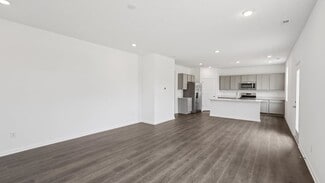 50 Benfield Dr, Whiteland, IN 46184